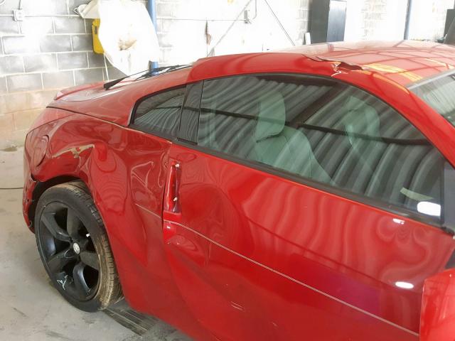 JN1BZ34D47M505252 - 2007 NISSAN 350Z COUPE RED photo 9