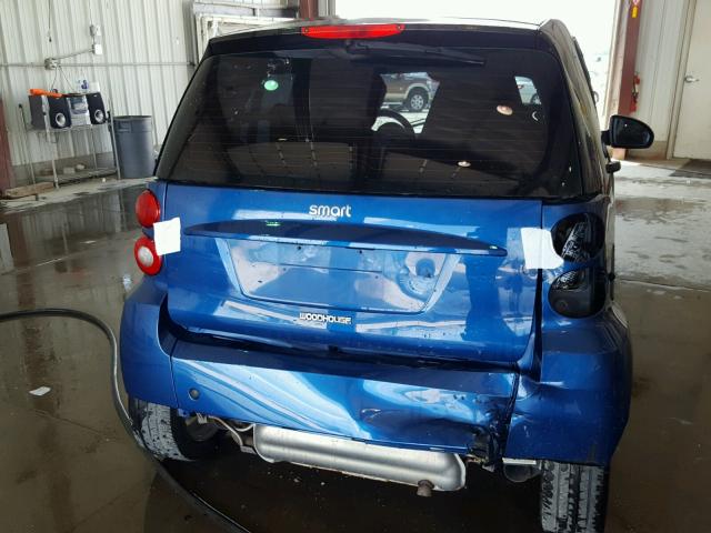 WMEEJ31X89K246023 - 2009 SMART FORTWO PUR BLUE photo 9