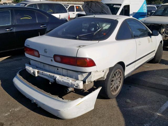 JH4DC4446VS018462 - 1997 ACURA INTEGRA RS WHITE photo 4