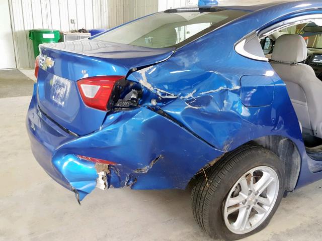 1G1BE5SM6J7185051 - 2018 CHEVROLET CRUZE LT BLUE photo 9