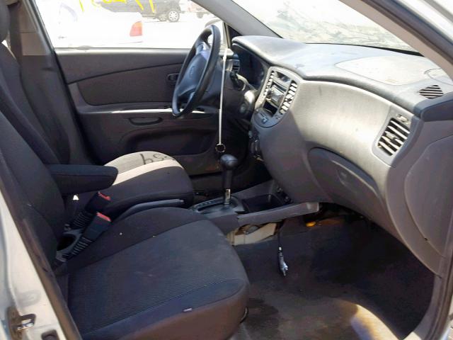 KNADE123166105116 - 2006 KIA RIO BLUE photo 5