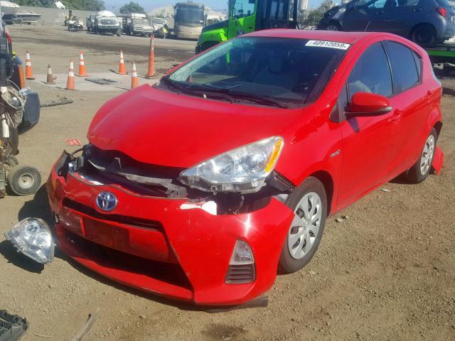 JTDKDTB33D1536592 - 2013 TOYOTA PRIUS C RED photo 2