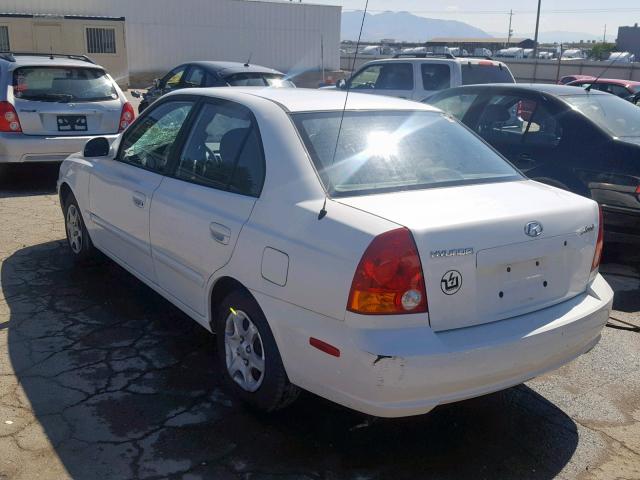 KMHCG45C55U658377 - 2005 HYUNDAI ACCENT GL WHITE photo 3