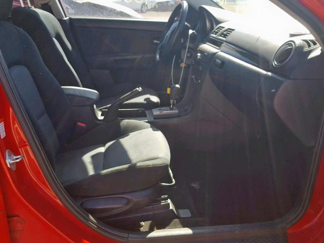 JM1BK32F571707332 - 2007 MAZDA 3 I RED photo 5