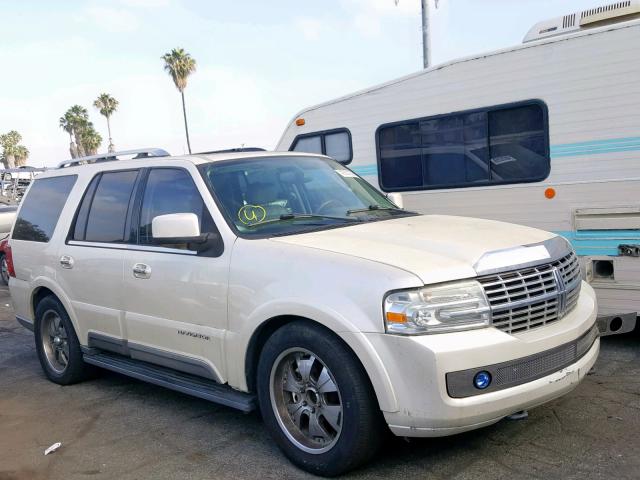 5LMFU27R54LJ27550 - 2004 LINCOLN NAVIGATOR CREAM photo 1