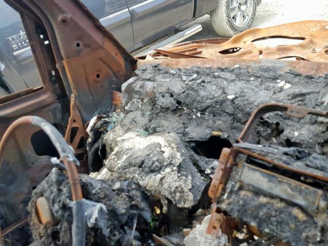 5J6YH18685L009118 - 2005 HONDA ELEMENT EX BURN photo 8