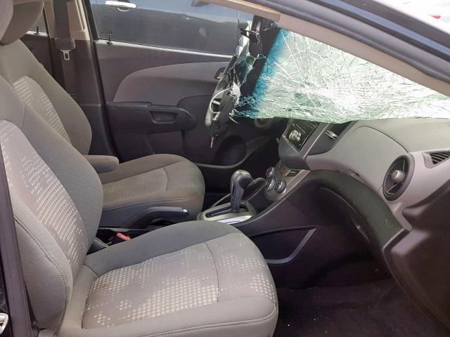 1G1JA5SH5D4196025 - 2013 CHEVROLET SONIC LS BLACK photo 5