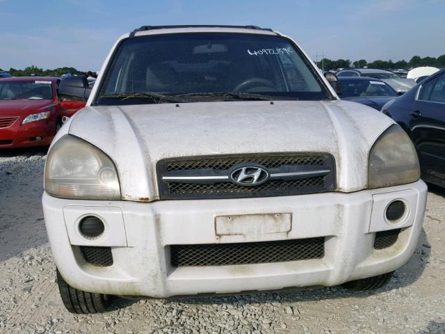 KM8JM12B56U401375 - 2006 HYUNDAI TUCSON GL WHITE photo 9