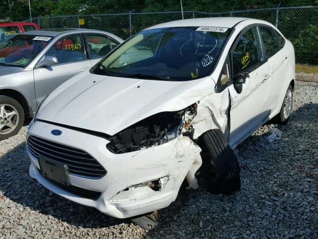 3FADP4AJ5GM133572 - 2016 FORD FIESTA S WHITE photo 2