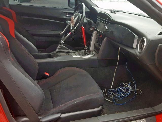 JF1ZNAA14E9703776 - 2014 TOYOTA SCION FR-S RED photo 5