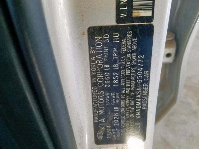 KNADM4A36F6504772 - 2015 KIA RIO LX SILVER photo 10