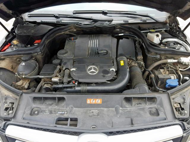 WDDGJ4HB7DG002940 - 2013 MERCEDES-BENZ C 250 BLACK photo 7