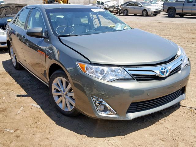 4T1BD1FK9EU113775 - 2014 TOYOTA CAMRY HYBR GREEN photo 1