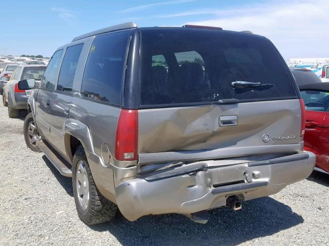 1GYEK13R0XR415884 - 1999 CADILLAC ESCALADE CREAM photo 3