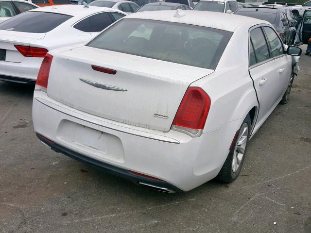 2C3CCAAGXGH206846 - 2016 CHRYSLER 300 LIMITE WHITE photo 4