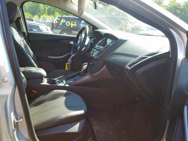 1FADP3J20EL226467 - 2014 FORD FOCUS TITA SILVER photo 5