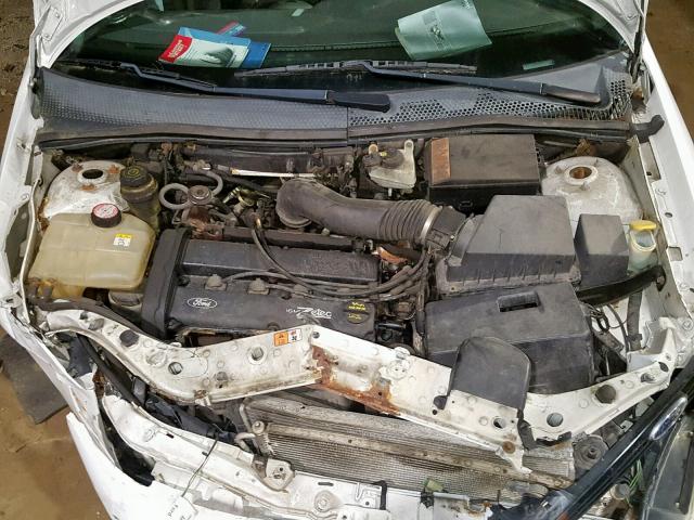 1FAFP38342W352557 - 2002 FORD FOCUS ZTS WHITE photo 7
