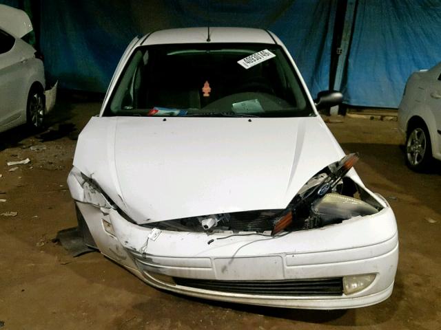 1FAFP38342W352557 - 2002 FORD FOCUS ZTS WHITE photo 9