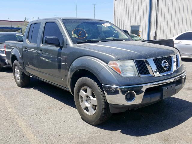 1N6AD07U16C442596 - 2006 NISSAN FRONTIER C GRAY photo 1