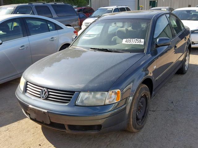 WVWMA23B7YP343107 - 2000 VOLKSWAGEN PASSAT GLS BLACK photo 2