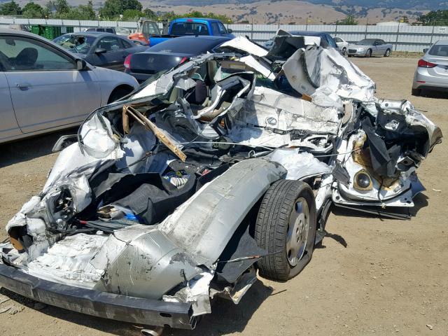 JT8BF28G1Y5096836 - 2000 LEXUS ES 300 WHITE photo 4