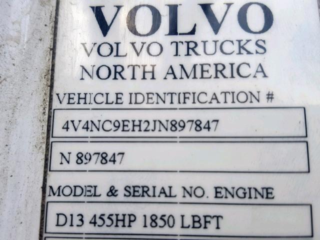 4V4NC9EH2JN897847 - 2018 VOLVO VN VNL WHITE photo 10