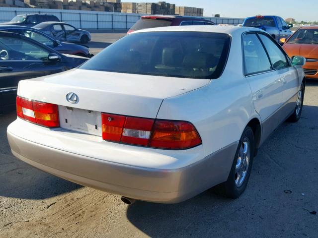 JT8BF28G2W0109748 - 1998 LEXUS ES 300 TWO TONE photo 4