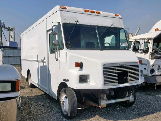 4UZA4FAD9YCG66909 - 2000 FREIGHTLINER CHASSIS M WHITE photo 1