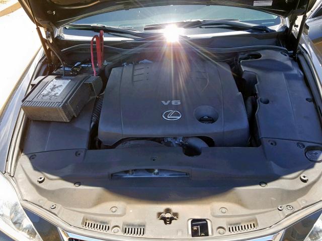 JTHBK262665019945 - 2006 LEXUS IS 250 GRAY photo 7