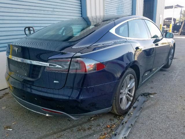 5YJSA1CN1DFP18344 - 2013 TESLA MODEL S BLUE photo 4