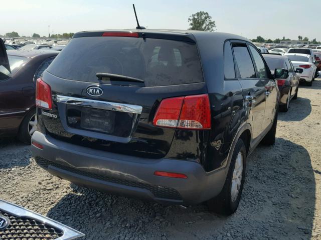 5XYKT3A18BG044642 - 2011 KIA SORENTO BA BLACK photo 4