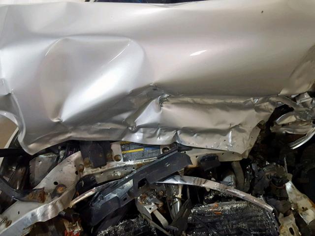 2G4WD532951337105 - 2005 BUICK LACROSSE C SILVER photo 7