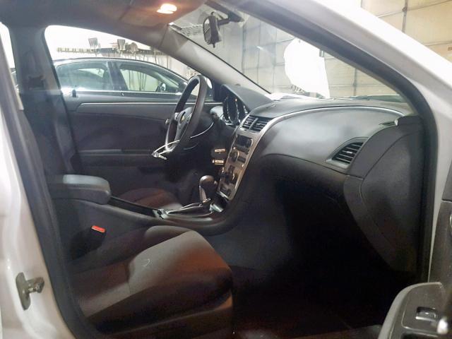 1G1ZC5E03CF258754 - 2012 CHEVROLET MALIBU 1LT 白色 照片 5