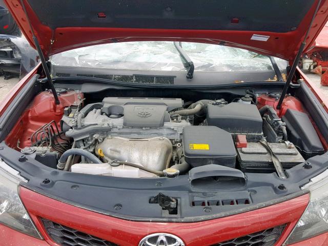 4T1BF1FKXCU542558 - 2012 TOYOTA CAMRY BASE RED photo 7
