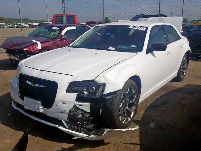 2C3CCAAG7JH320407 - 2018 CHRYSLER 300 TOURIN WHITE photo 2