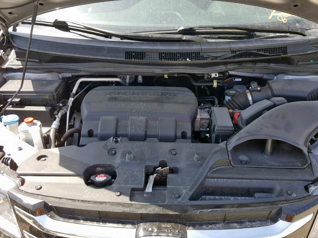 5FNRL5H32HB018569 - 2017 HONDA ODYSSEY SE SILVER photo 7