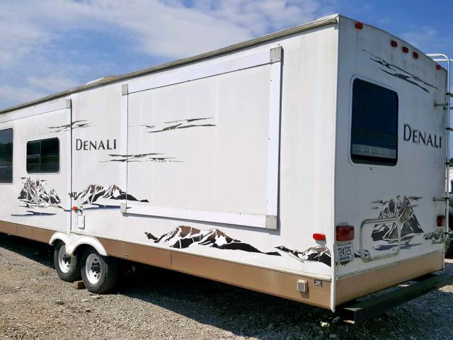 47CTD1R207P617538 - 2007 DUTC DENALI WHITE photo 3