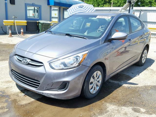 KMHCT4AE8GU036636 - 2016 HYUNDAI ACCENT SE GRAY photo 2