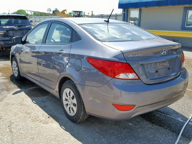 KMHCT4AE8GU036636 - 2016 HYUNDAI ACCENT SE GRAY photo 3