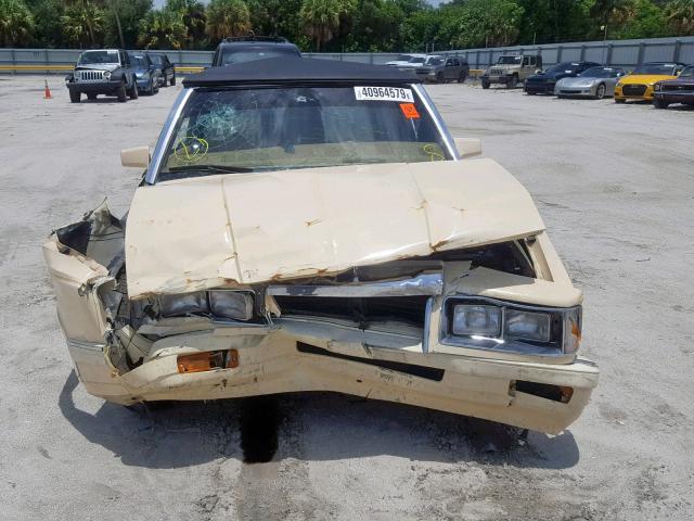 1C3BC55K6GG223771 - 1986 CHRYSLER LEBARON CREAM photo 9