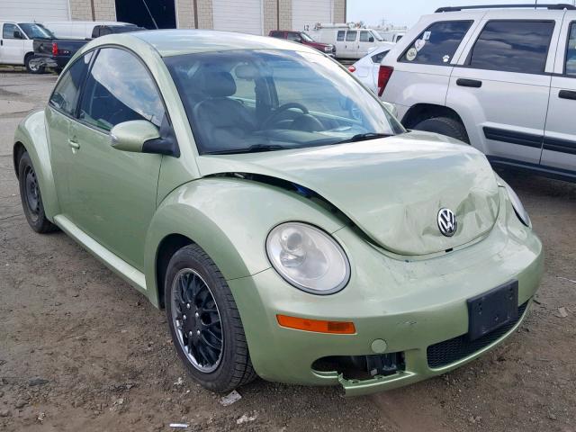 3VWPG3AG4AM011487 - 2010 VOLKSWAGEN NEW BEETLE მწვანე ფოტო 1