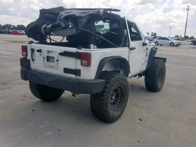 1C4AJWAG4EL185840 - 2014 JEEP WRANGLER S თეთრი ფოტო 4