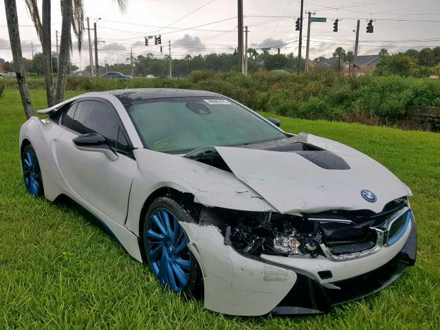 WBY2Z2C30HV676672 - 2017 BMW I8 WHITE photo 1