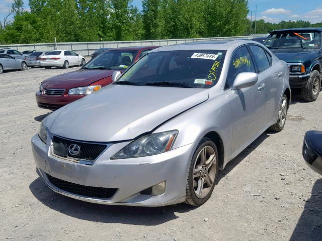 JTHCK262872011644 - 2007 LEXUS IS 250 SILVER photo 2