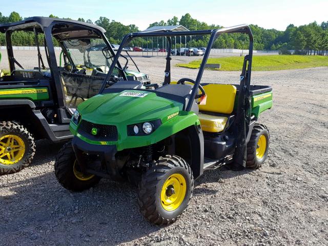 1M0560EALKM021960 - 2019 JOHN DEERE GATOR 4X4 GREEN photo 2