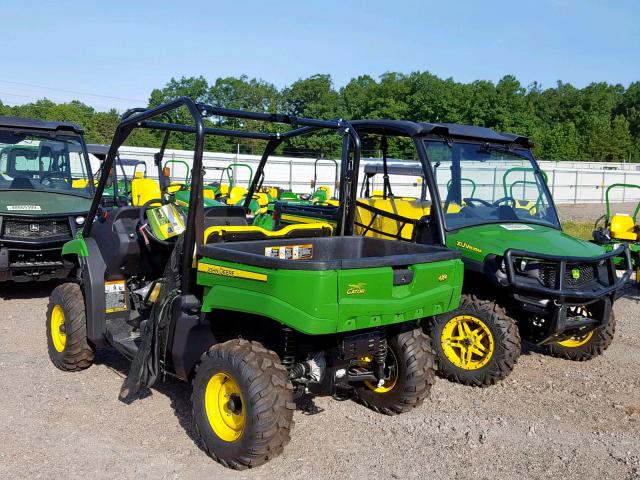 1M0560EALKM021960 - 2019 JOHN DEERE GATOR 4X4 GREEN photo 3