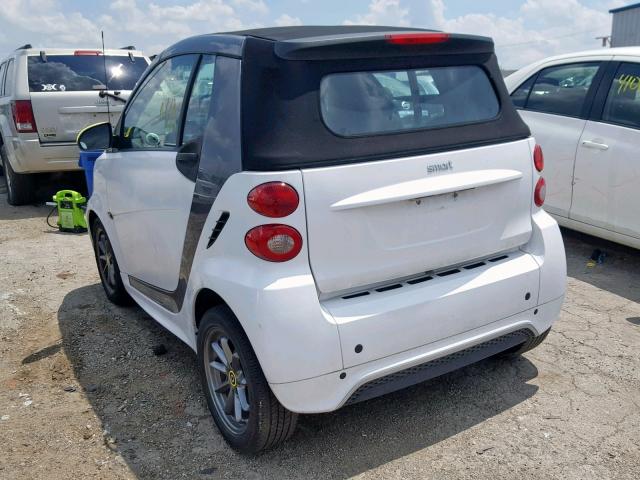 WMEEK3BA0EK742726 - 2014 SMART FORTWO PAS 白色 照片 3