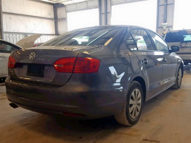 3VW2K7AJXDM230552 - 2013 VOLKSWAGEN JETTA BASE 灰色 照片 4