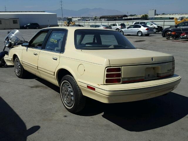 1G3AG54N4P6352671 - 1993 OLDSMOBILE CUTLASS CI BEIGE photo 3