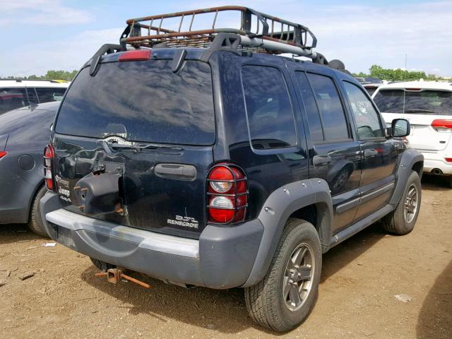 1J4GL38K85W716558 - 2005 JEEP LIBERTY RE BLACK photo 4